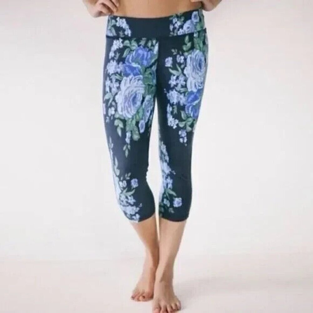 ALBION Women Legging Sz L Gray Fit Go Crop Antigua Floral Rose Athleisure 3-48